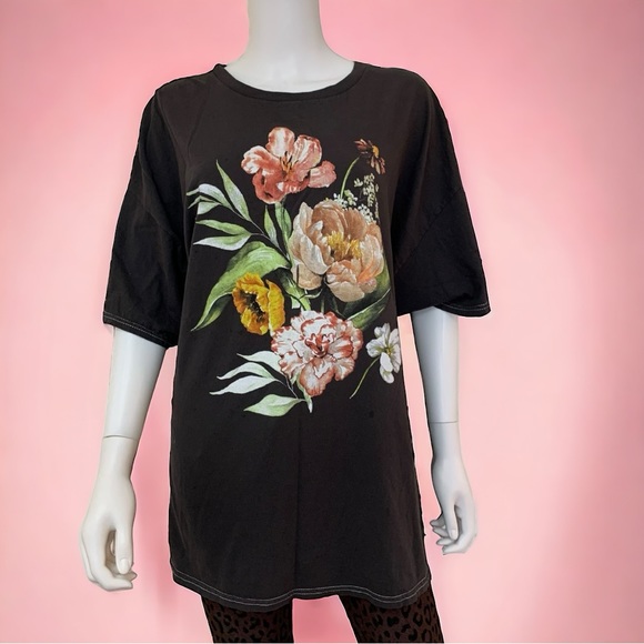 💋New World Floral Sketches Womens Crew Neck Short Sleeve Graphic T-Shirt - Picture 4 of 5